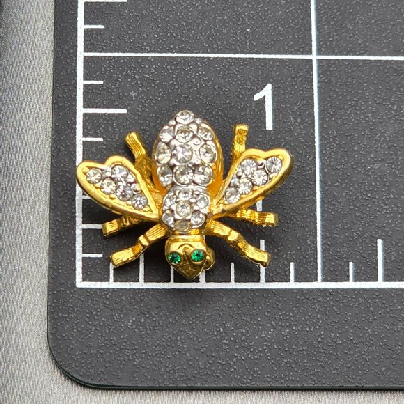 VTG Joan Rivers Bee Brooch 7/8" Clear Rhinestones Green Eyes Gold-Plated Signed - Picture 6 of 8